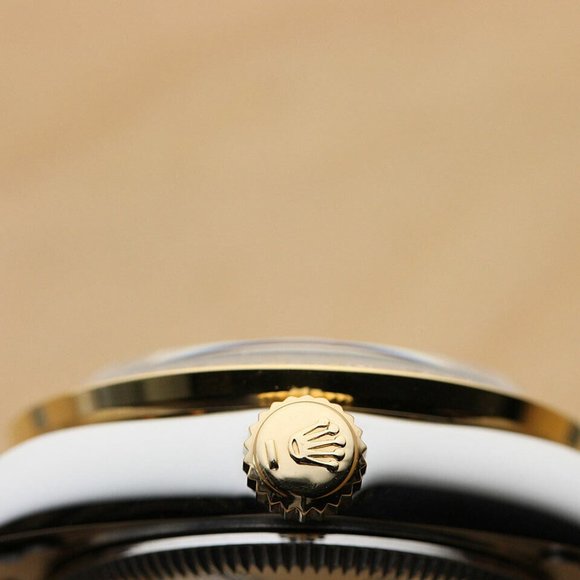 Sale! Rolex Datejust 1CT+ Diamond Bezel! Mint condition - Picture 9 of 9